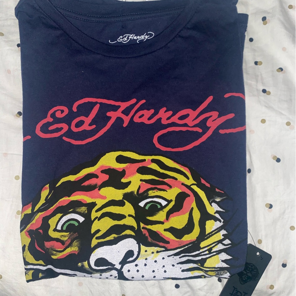 Selling a brand new with TAGS Ed Hardy Tee Shirt!